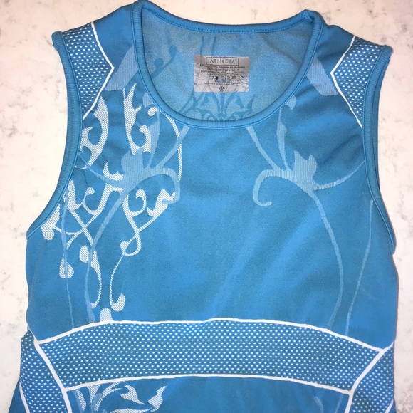 Athleta Tops - Athlete Seamless Stride sleeveless top blue small